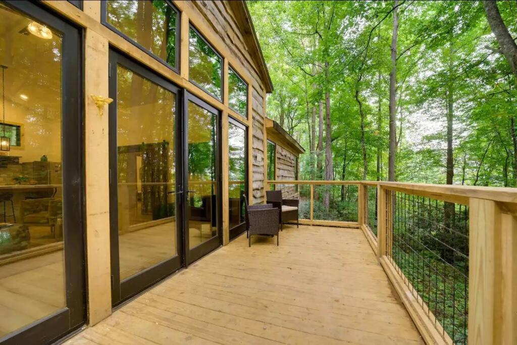 Holiday home Outdoor Enthusiast's Dream Hiking & Rafting *
